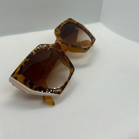 Cat Eye Women Sunglasses Retro Clear Gradient Shades UV400  Colorful Sun Glasses Cat Eye Women Sunglasses Retro Clear Gradient Shades UV400  main image 4